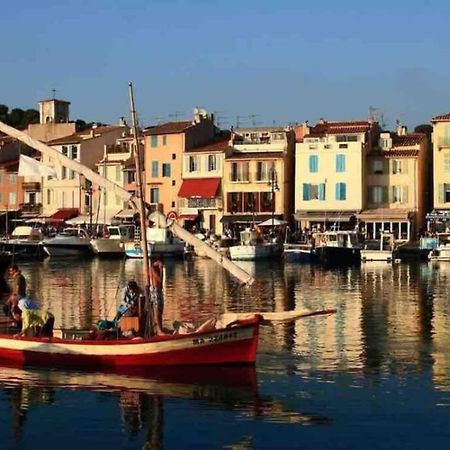 Magnifique Studio Cassis Bagian luar foto